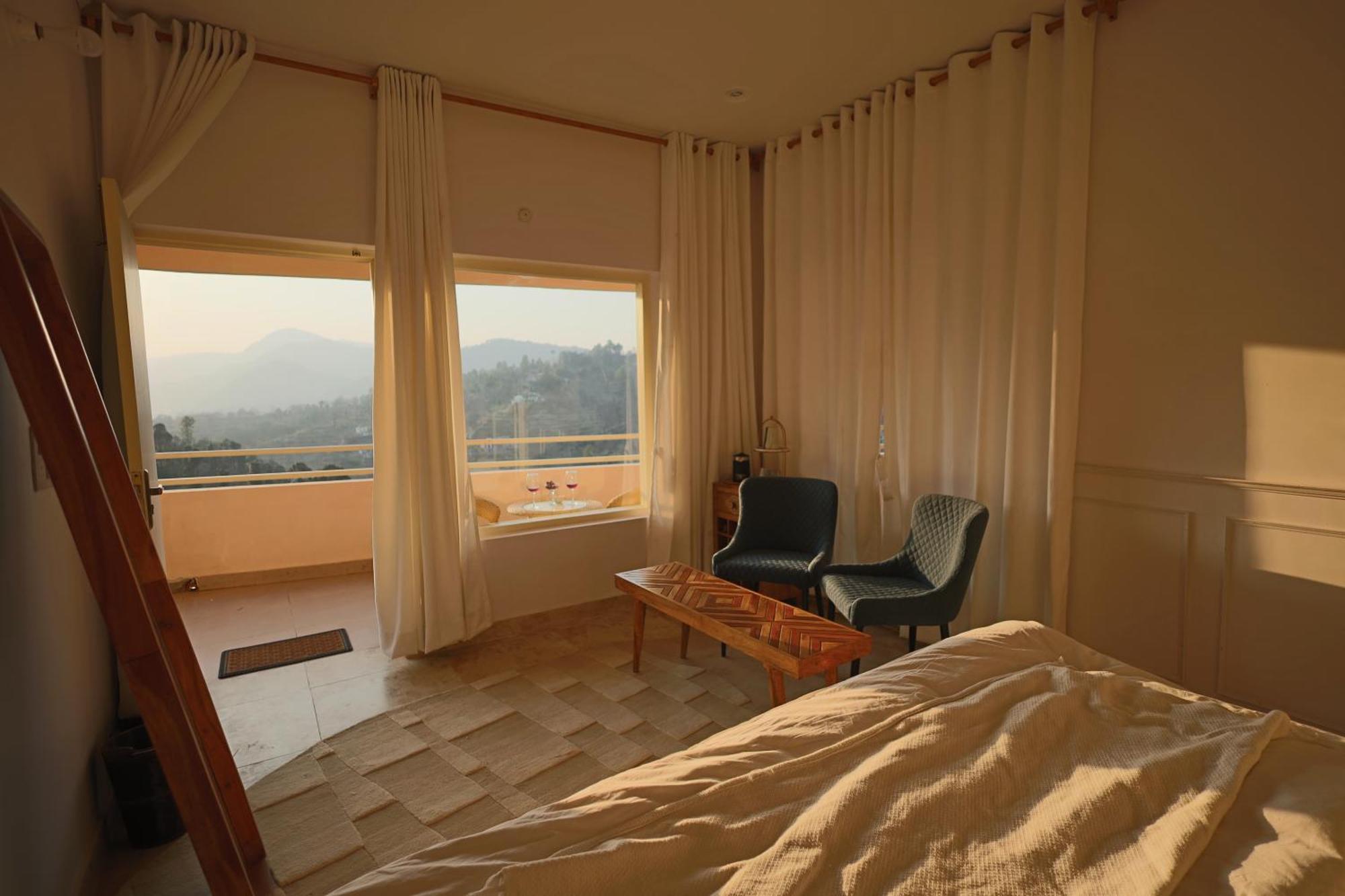 Nazaara -Thhpsociety - Mukteshwar - Witness The View From Your Bed Dış mekan fotoğraf